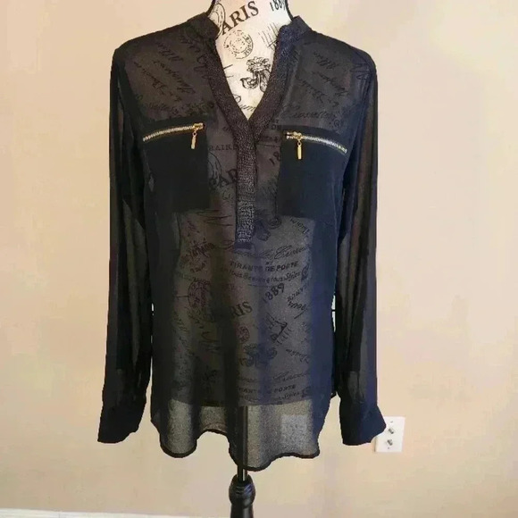 Suzy Shier Black V-Neck Long Sleeve Blouse, size small - Picture 3 of 11
